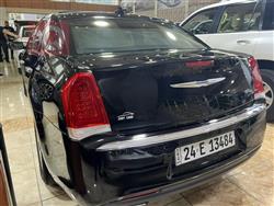 کرایسلەر 300